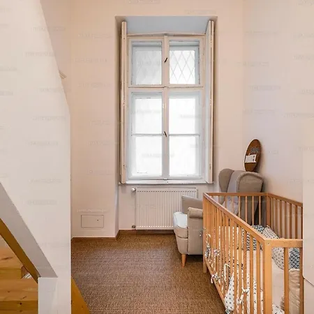 Viii. Leonardo Da Vinci Utca 46 Apartment Budapest